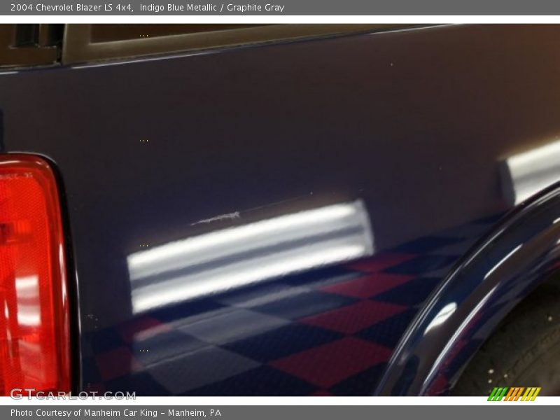 Indigo Blue Metallic / Graphite Gray 2004 Chevrolet Blazer LS 4x4