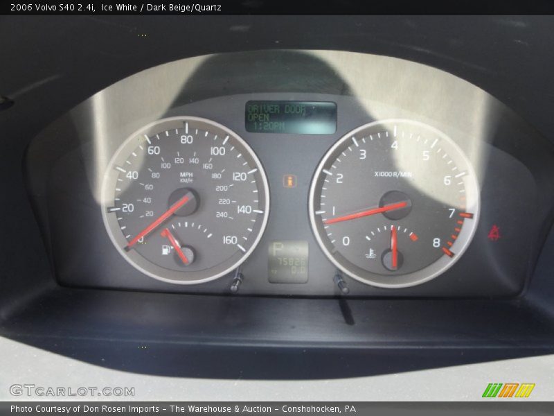 Ice White / Dark Beige/Quartz 2006 Volvo S40 2.4i