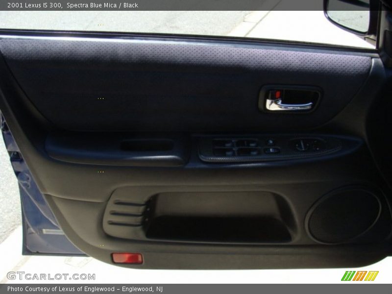 Spectra Blue Mica / Black 2001 Lexus IS 300