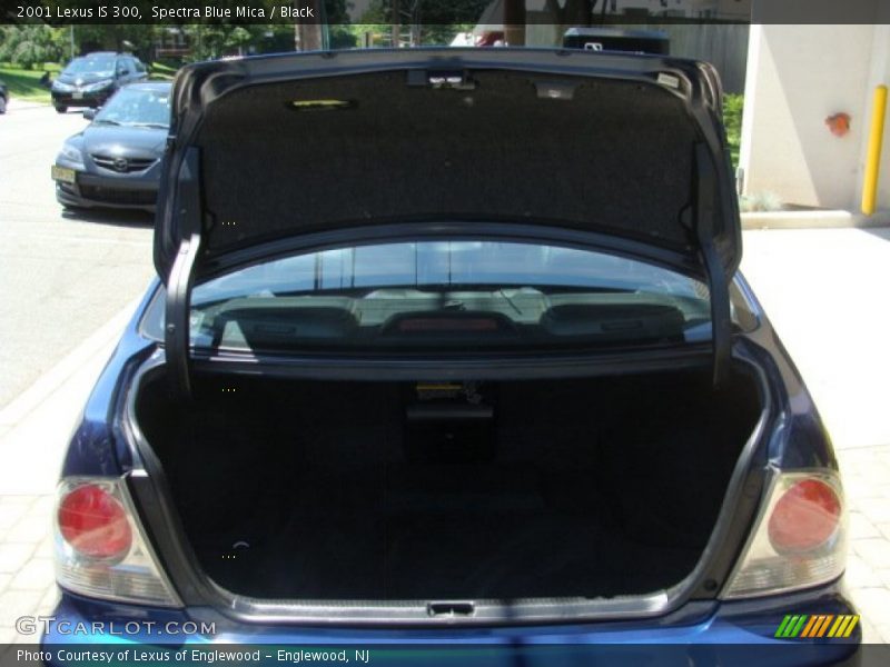 Spectra Blue Mica / Black 2001 Lexus IS 300