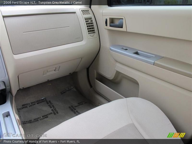 Tungsten Grey Metallic / Camel 2008 Ford Escape XLT