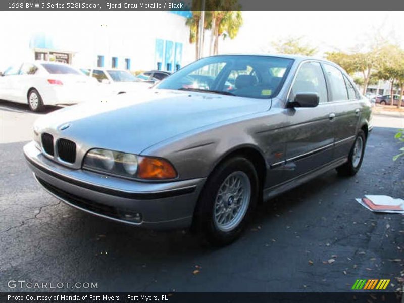 Fjord Grau Metallic / Black 1998 BMW 5 Series 528i Sedan