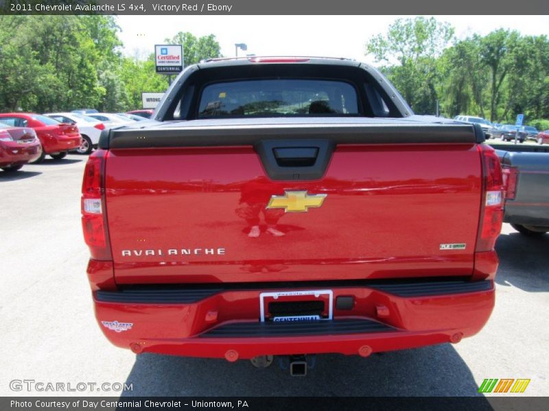 Victory Red / Ebony 2011 Chevrolet Avalanche LS 4x4