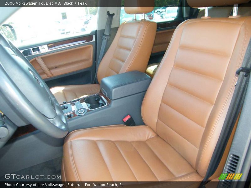 Black / Teak 2006 Volkswagen Touareg V8