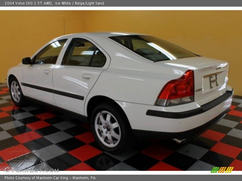 Ice White / Beige/Light Sand 2004 Volvo S60 2.5T AWD
