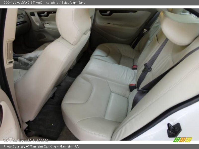 Ice White / Beige/Light Sand 2004 Volvo S60 2.5T AWD