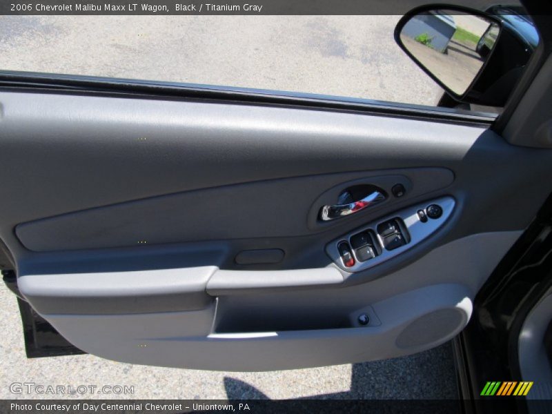 Black / Titanium Gray 2006 Chevrolet Malibu Maxx LT Wagon