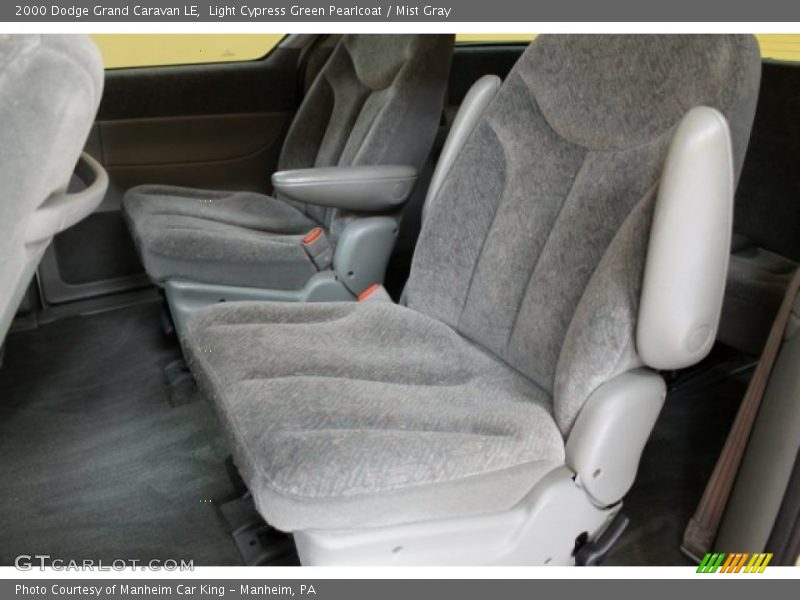 Light Cypress Green Pearlcoat / Mist Gray 2000 Dodge Grand Caravan LE