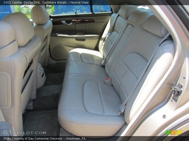  2002 DeVille DHS Neutral Shale Interior