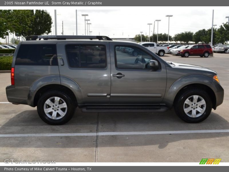 Storm Gray Metallic / Graphite 2005 Nissan Pathfinder LE