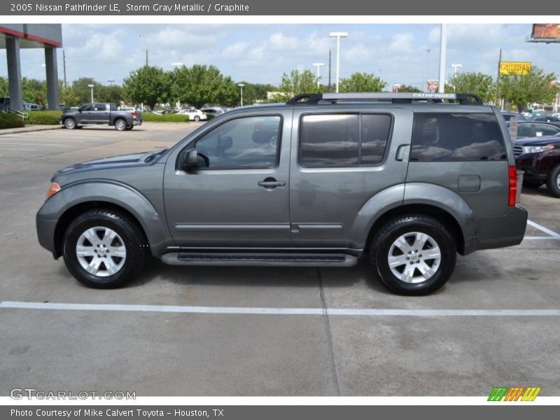Storm Gray Metallic / Graphite 2005 Nissan Pathfinder LE