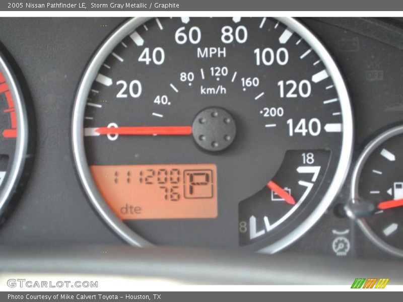 Storm Gray Metallic / Graphite 2005 Nissan Pathfinder LE