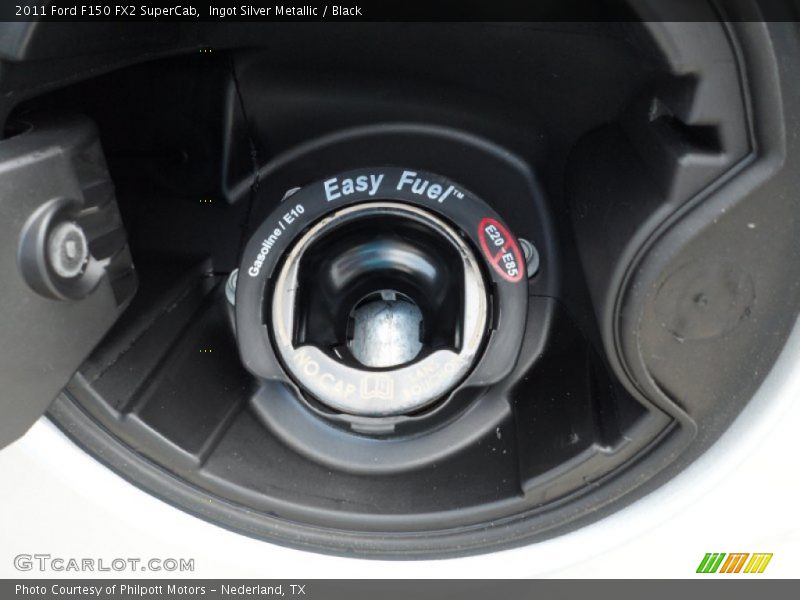 Ingot Silver Metallic / Black 2011 Ford F150 FX2 SuperCab