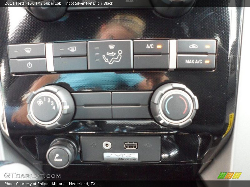 Controls of 2011 F150 FX2 SuperCab