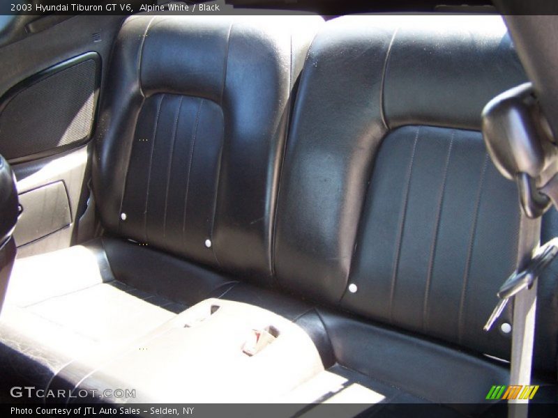 Alpine White / Black 2003 Hyundai Tiburon GT V6