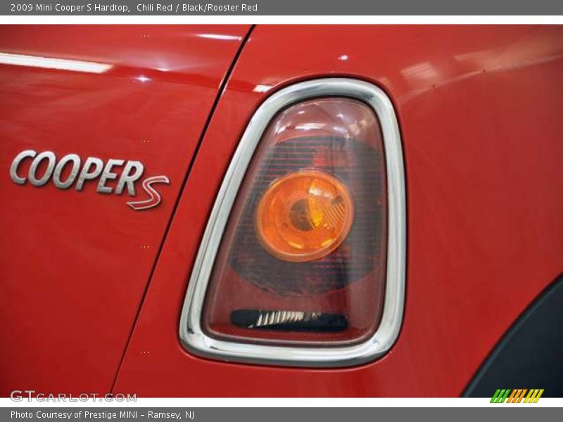 Chili Red / Black/Rooster Red 2009 Mini Cooper S Hardtop