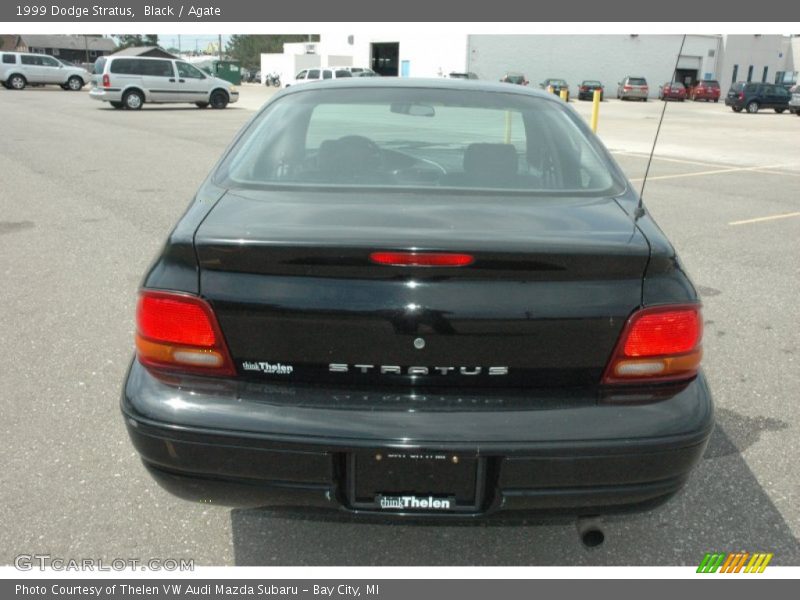 Black / Agate 1999 Dodge Stratus