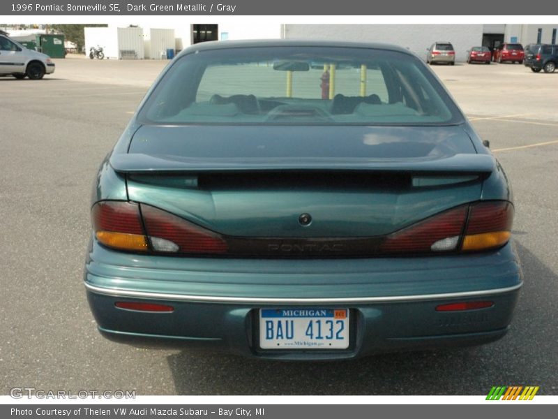 Dark Green Metallic / Gray 1996 Pontiac Bonneville SE