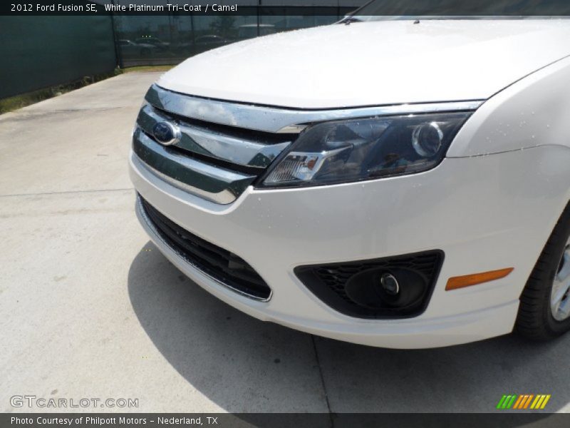 White Platinum Tri-Coat / Camel 2012 Ford Fusion SE