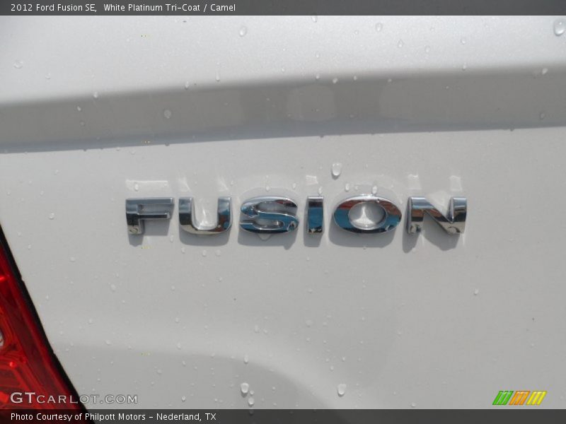  2012 Fusion SE Logo