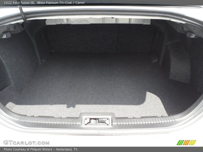  2012 Fusion SE Trunk