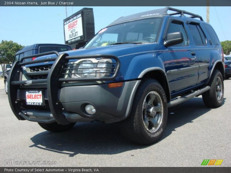 Just Blue / Charcoal 2004 Nissan Xterra