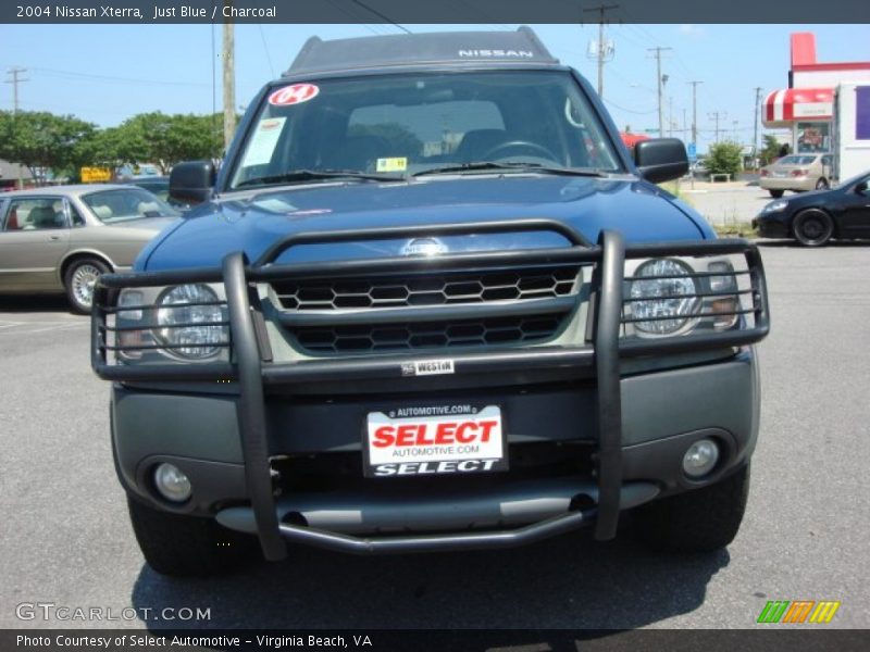 Just Blue / Charcoal 2004 Nissan Xterra