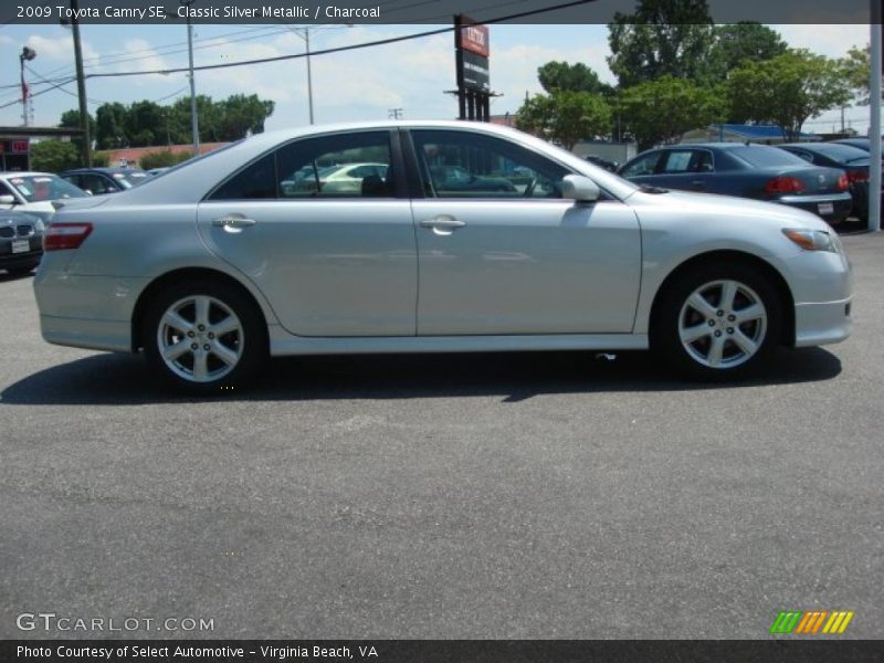 Classic Silver Metallic / Charcoal 2009 Toyota Camry SE
