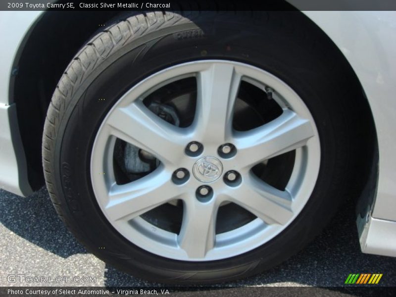 Classic Silver Metallic / Charcoal 2009 Toyota Camry SE