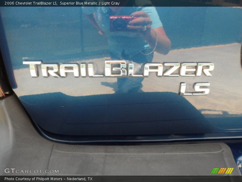 Superior Blue Metallic / Light Gray 2006 Chevrolet TrailBlazer LS