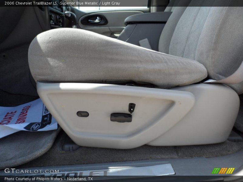 Superior Blue Metallic / Light Gray 2006 Chevrolet TrailBlazer LS