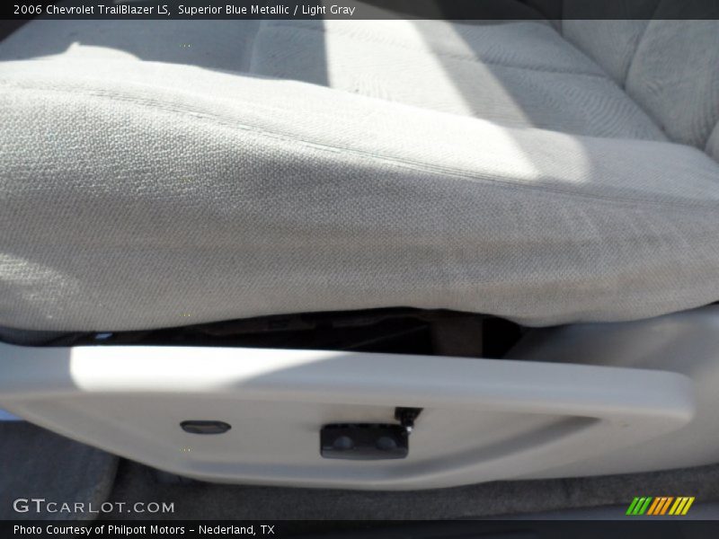 Superior Blue Metallic / Light Gray 2006 Chevrolet TrailBlazer LS