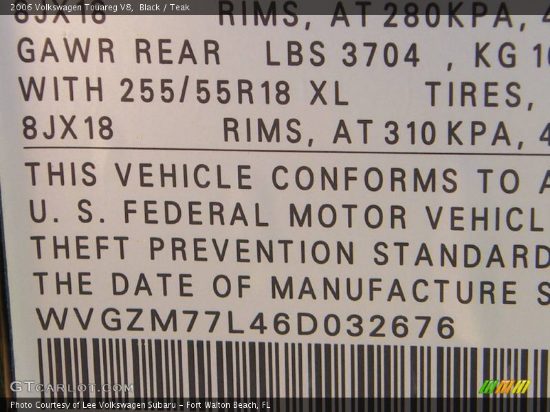 Black / Teak 2006 Volkswagen Touareg V8