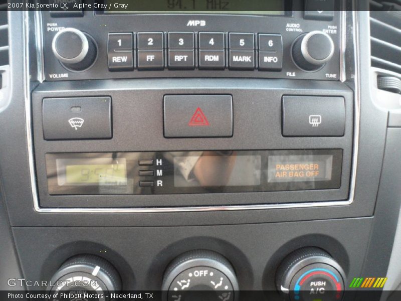 Alpine Gray / Gray 2007 Kia Sorento LX