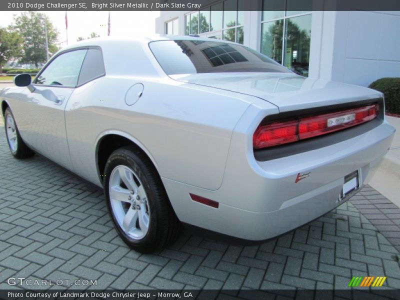 Bright Silver Metallic / Dark Slate Gray 2010 Dodge Challenger SE