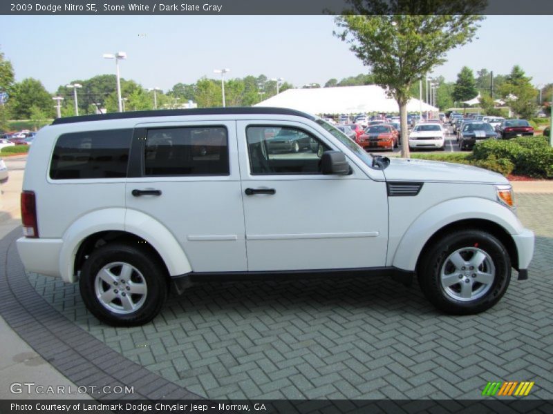  2009 Nitro SE Stone White