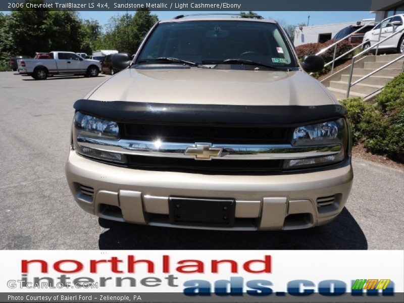 Sandstone Metallic / Light Cashmere/Ebony 2006 Chevrolet TrailBlazer LS 4x4