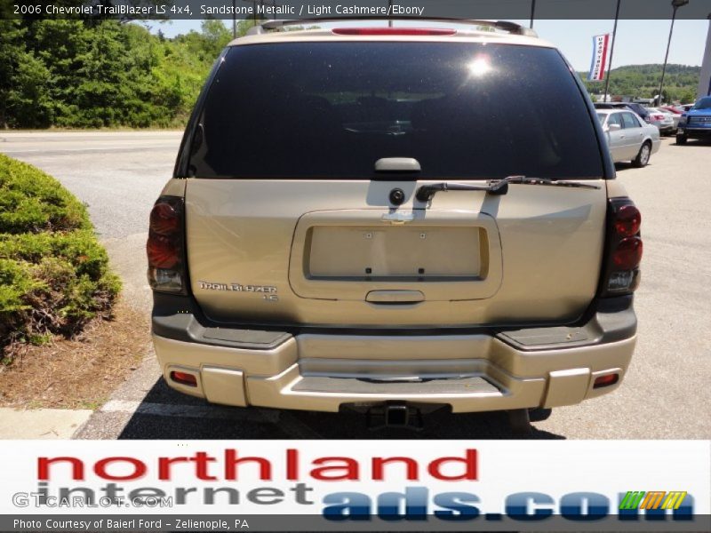 Sandstone Metallic / Light Cashmere/Ebony 2006 Chevrolet TrailBlazer LS 4x4
