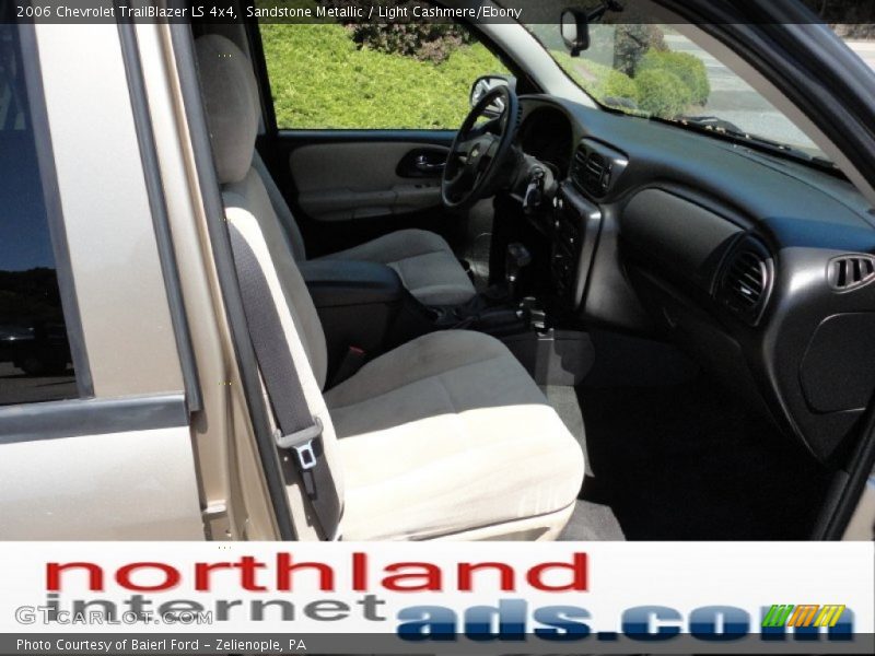 Sandstone Metallic / Light Cashmere/Ebony 2006 Chevrolet TrailBlazer LS 4x4