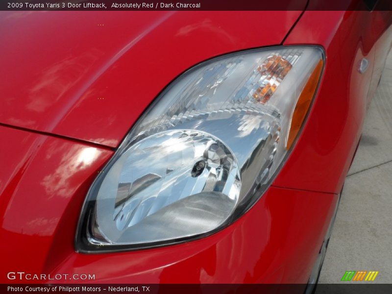 Absolutely Red / Dark Charcoal 2009 Toyota Yaris 3 Door Liftback