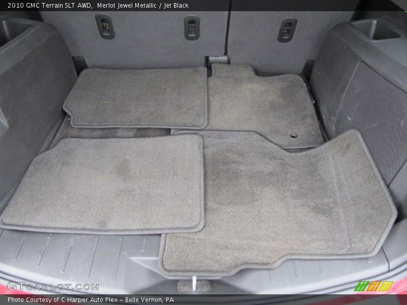  2010 Terrain SLT AWD Trunk