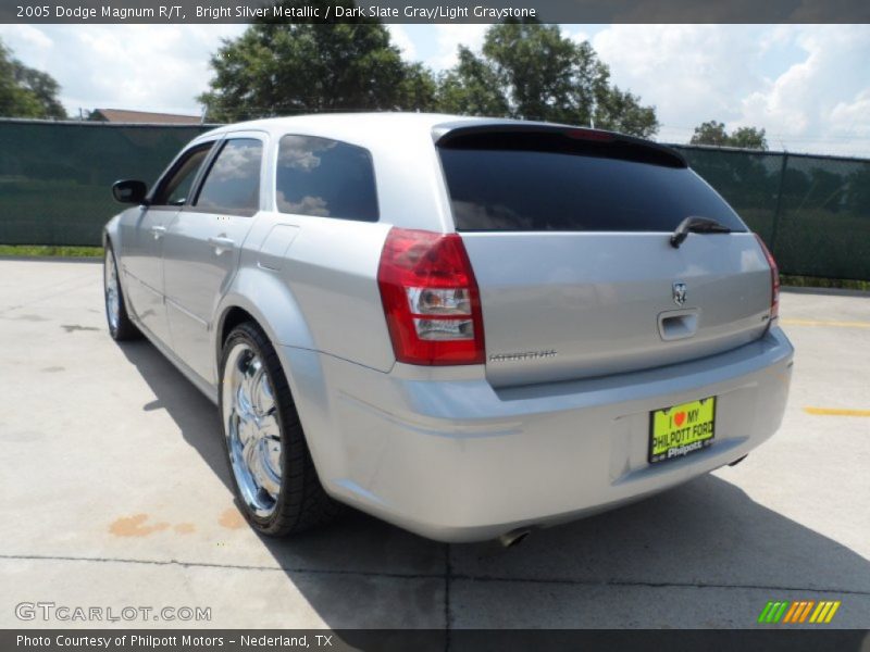 Bright Silver Metallic / Dark Slate Gray/Light Graystone 2005 Dodge Magnum R/T
