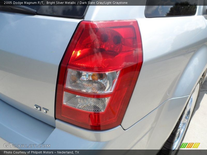 Bright Silver Metallic / Dark Slate Gray/Light Graystone 2005 Dodge Magnum R/T