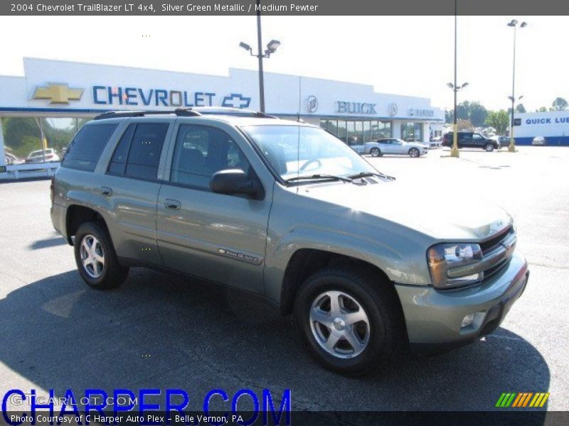 Silver Green Metallic / Medium Pewter 2004 Chevrolet TrailBlazer LT 4x4
