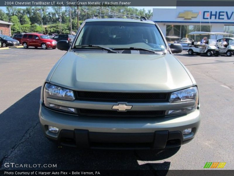 Silver Green Metallic / Medium Pewter 2004 Chevrolet TrailBlazer LT 4x4