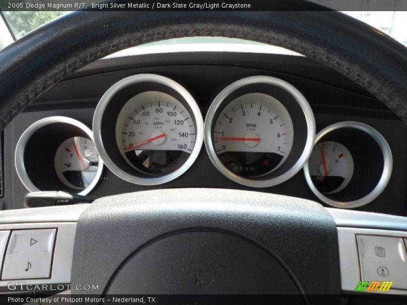 Bright Silver Metallic / Dark Slate Gray/Light Graystone 2005 Dodge Magnum R/T