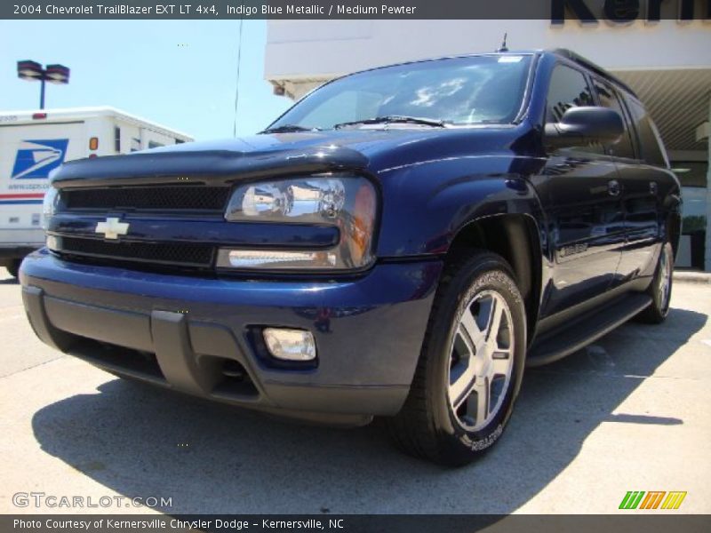 Indigo Blue Metallic / Medium Pewter 2004 Chevrolet TrailBlazer EXT LT 4x4