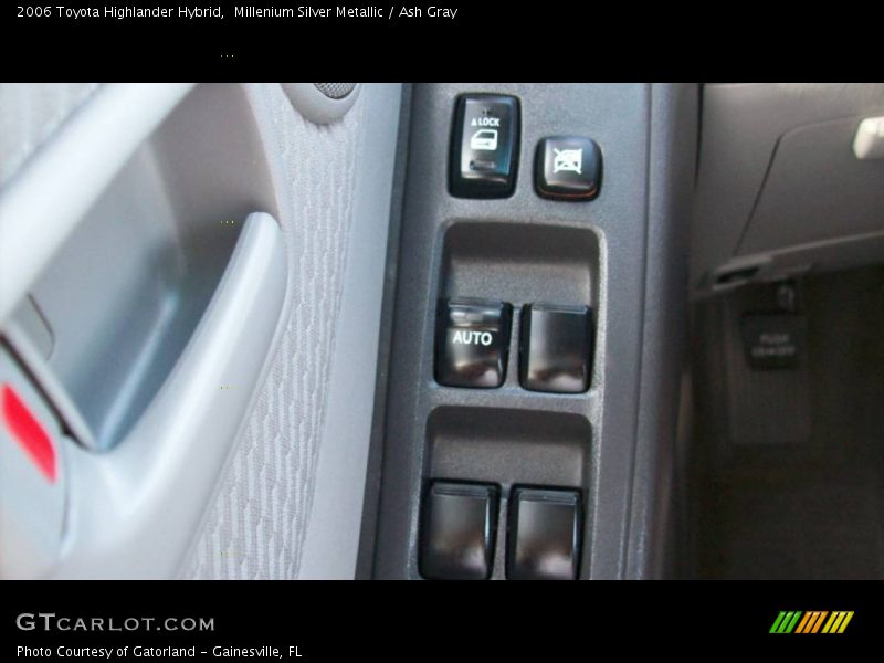 Millenium Silver Metallic / Ash Gray 2006 Toyota Highlander Hybrid