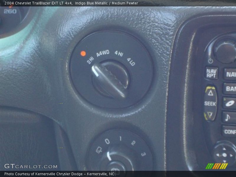 Indigo Blue Metallic / Medium Pewter 2004 Chevrolet TrailBlazer EXT LT 4x4