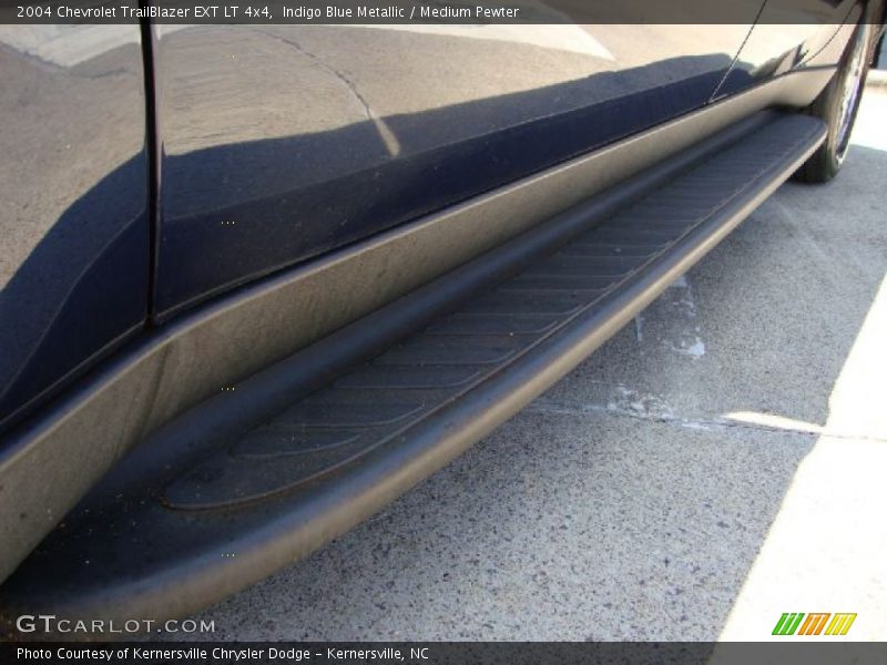 Indigo Blue Metallic / Medium Pewter 2004 Chevrolet TrailBlazer EXT LT 4x4